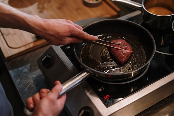 Unlock Energy Savings and Healthier Cooking: The Benefits of Installing an Induction Cooktop